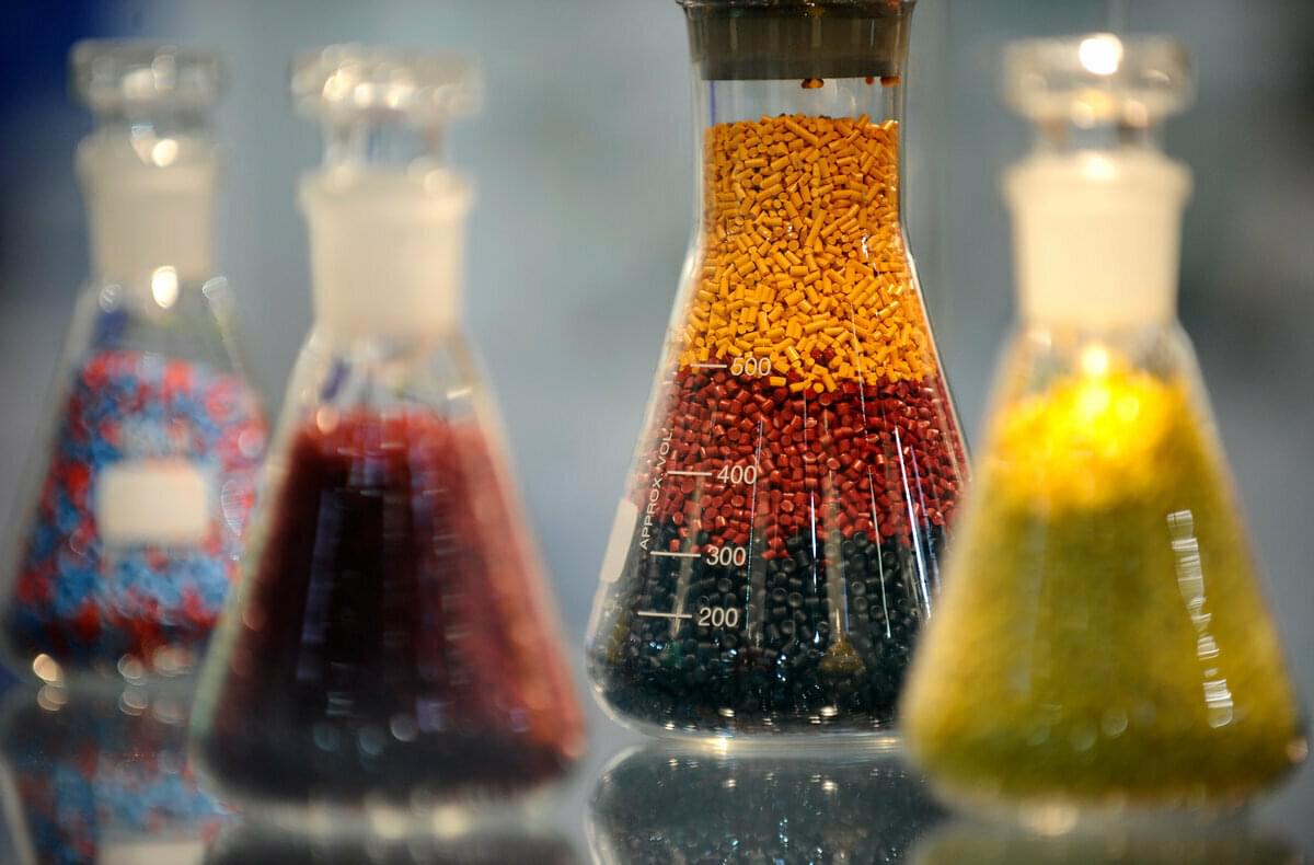 Strategic Raw Material Sourcing: Your Partner for Global Supply Chain Integrity