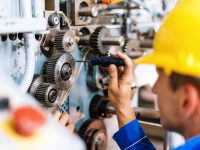 Tech-fixing-gears